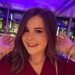 Meet your Posher, Julianna